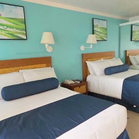 Flamboyant Hotel & Villas St. George's 外观 照片