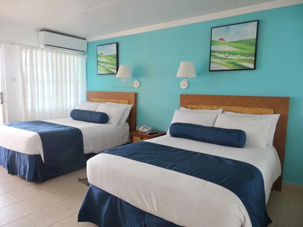 Flamboyant Hotel & Villas St. George's 外观 照片