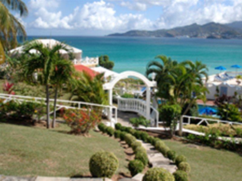 Flamboyant Hotel & Villas St. George's 外观 照片