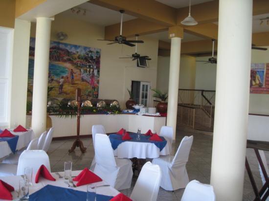 Flamboyant Hotel & Villas St. George's 外观 照片