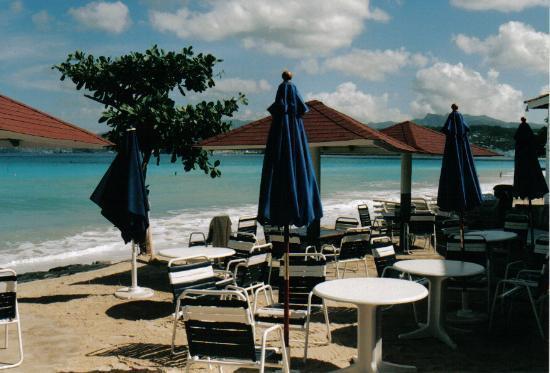 Flamboyant Hotel & Villas St. George's 外观 照片